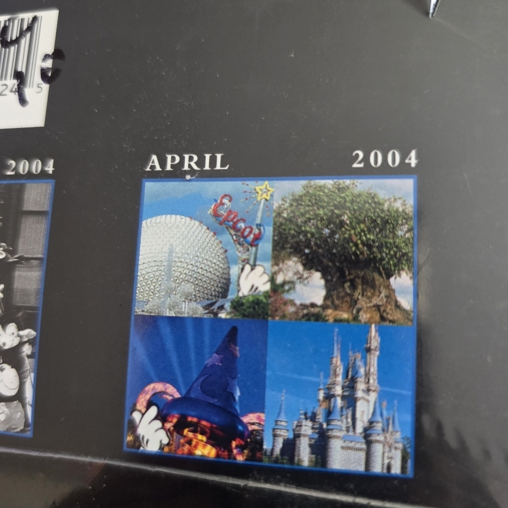 2004 Walt Disney World Epcot Center Calendar Magic Kingdom Vintage - Picture 11 of 16